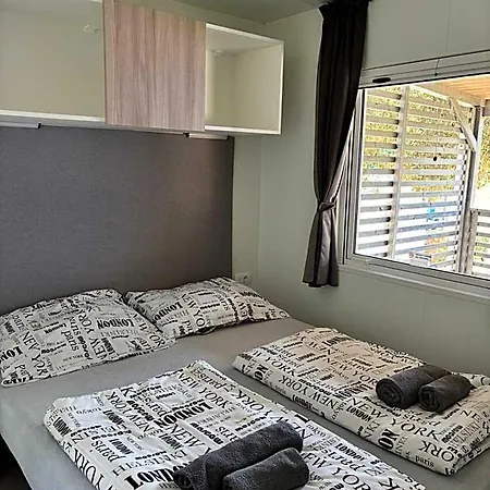Mobile Homes Comfort Capri Bijela Uvala Hotel Porec