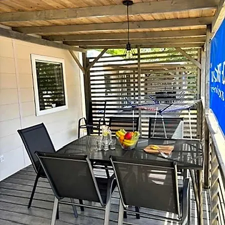 Mobile Homes Comfort Capri Bijela Uvala Parco vacanze 4*